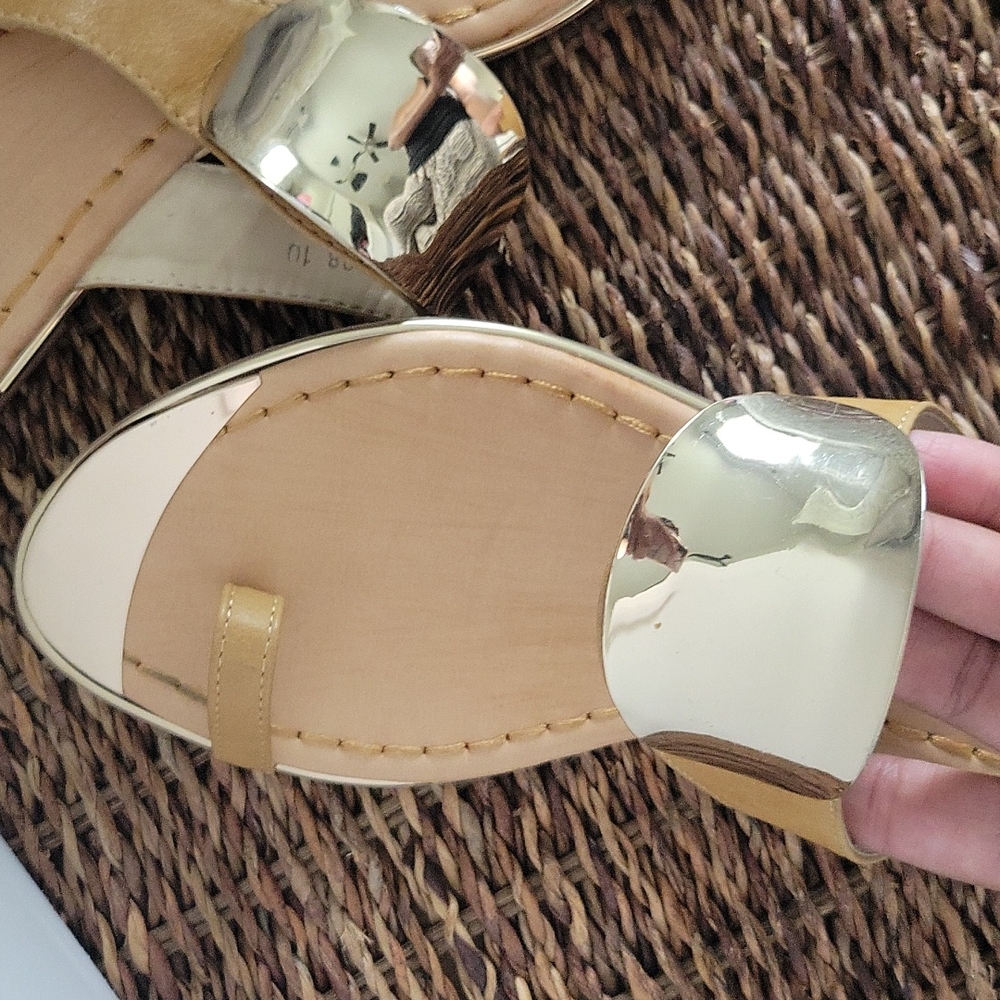 Camel Sandals - Picture 2 of 2
